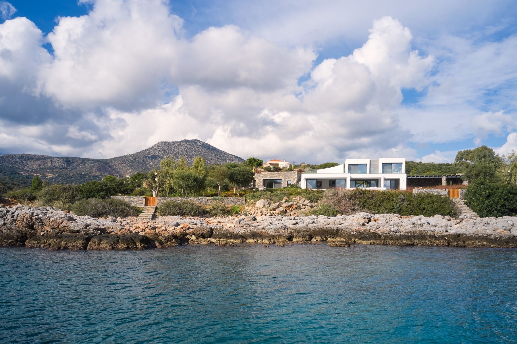 Ismene villa photo.
